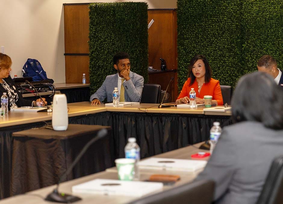 Imagen de cabecera de la Mesa Redonda del Alcalde